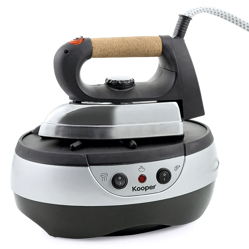 Ferro da Stiro con Caldaia 1 Litro 2000W Kooper Grigio